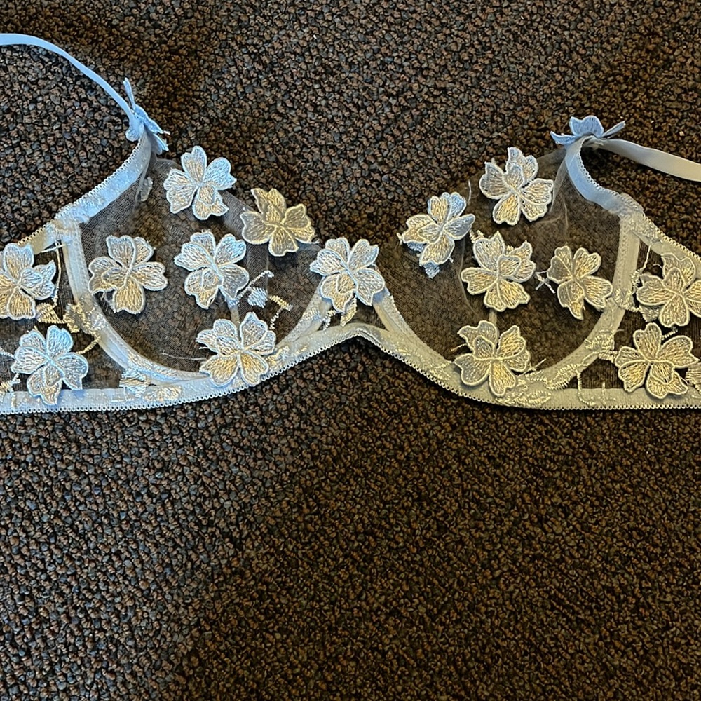 Blue flower bra